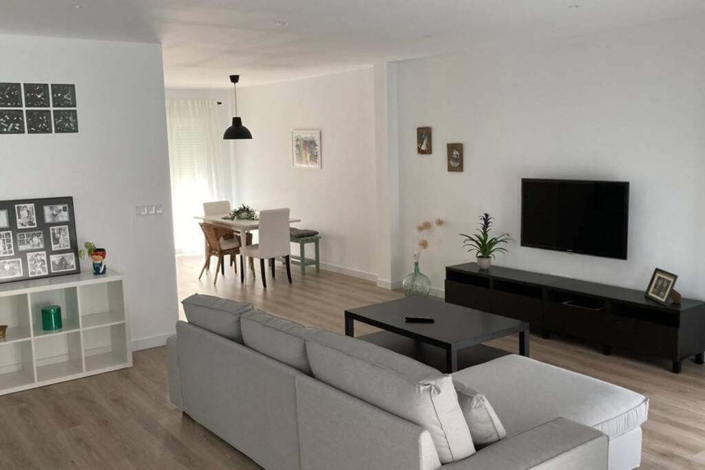 Nuevo, Céntrico Y Tranquilo Appartement Bullas